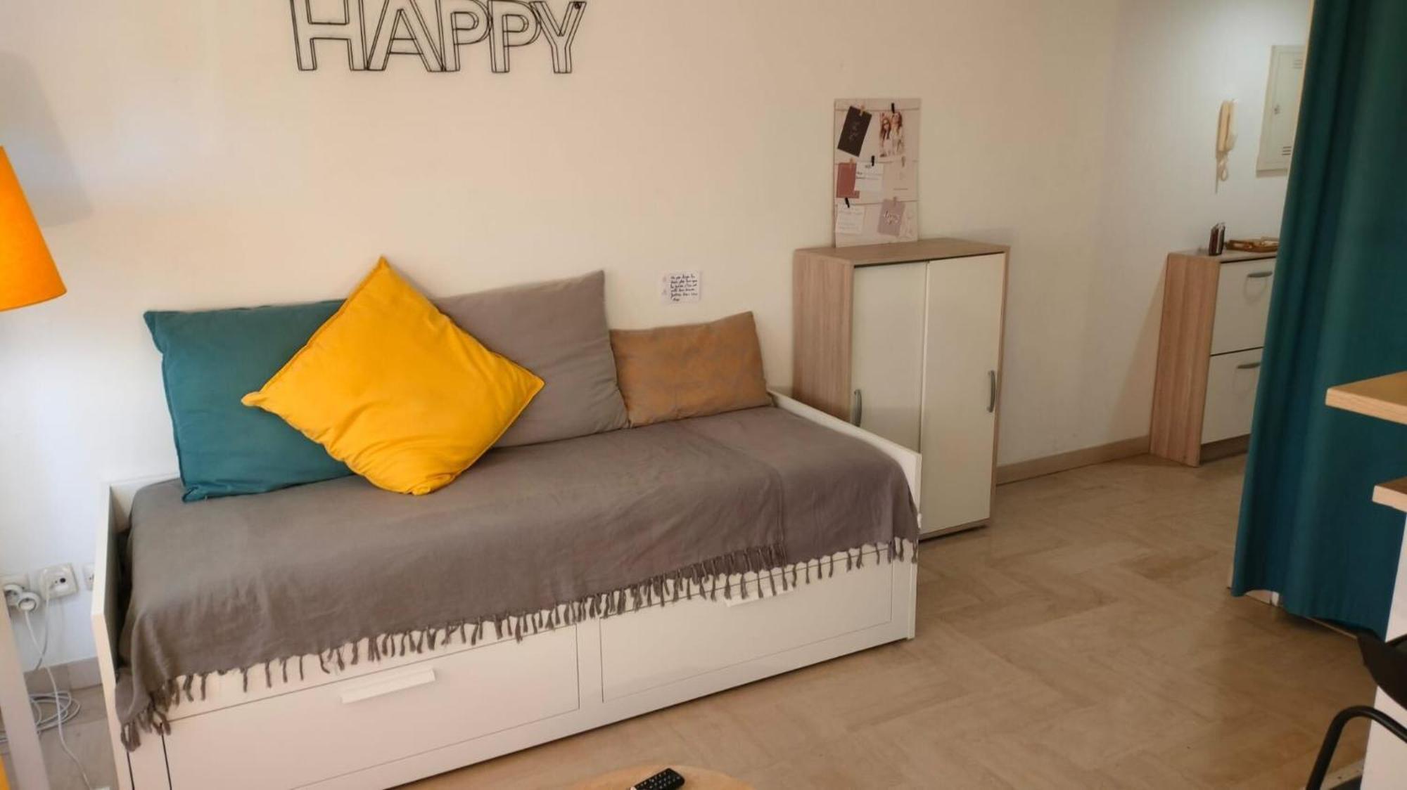 Guignon - Apart Sunny Comfort Close To The Port & Station อองทีบส์ ภายนอก รูปภาพ